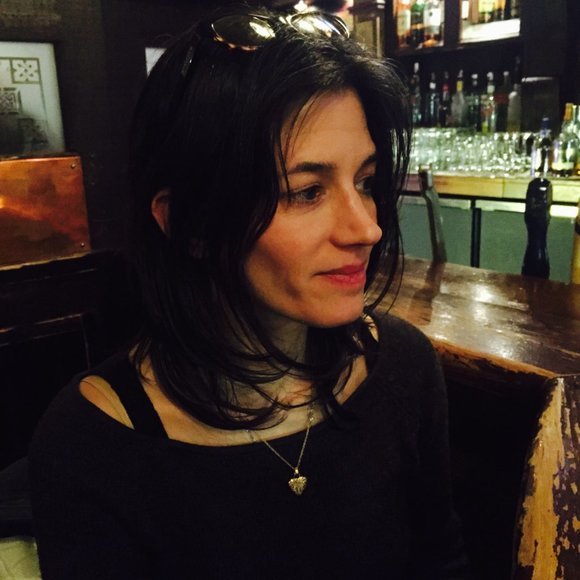 Danielle Simonson, wife, mother, professional fine artist. - Picture 5 of 8